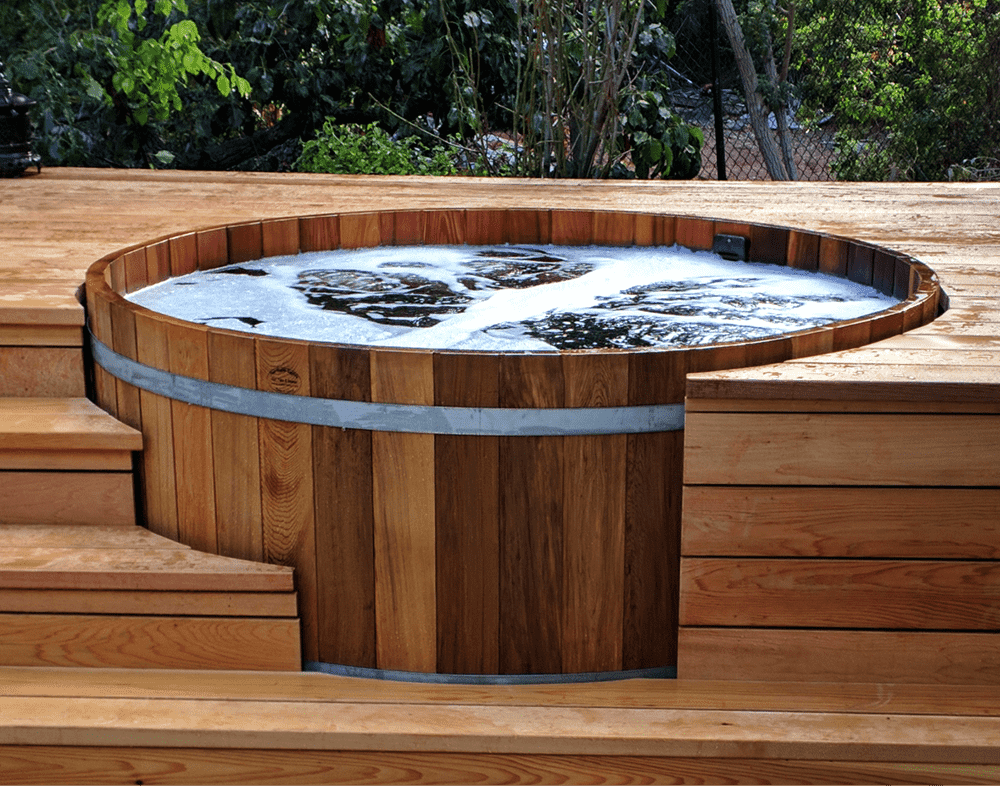 Cedar Hot Tubs | Northern Lights Cedar Tubs